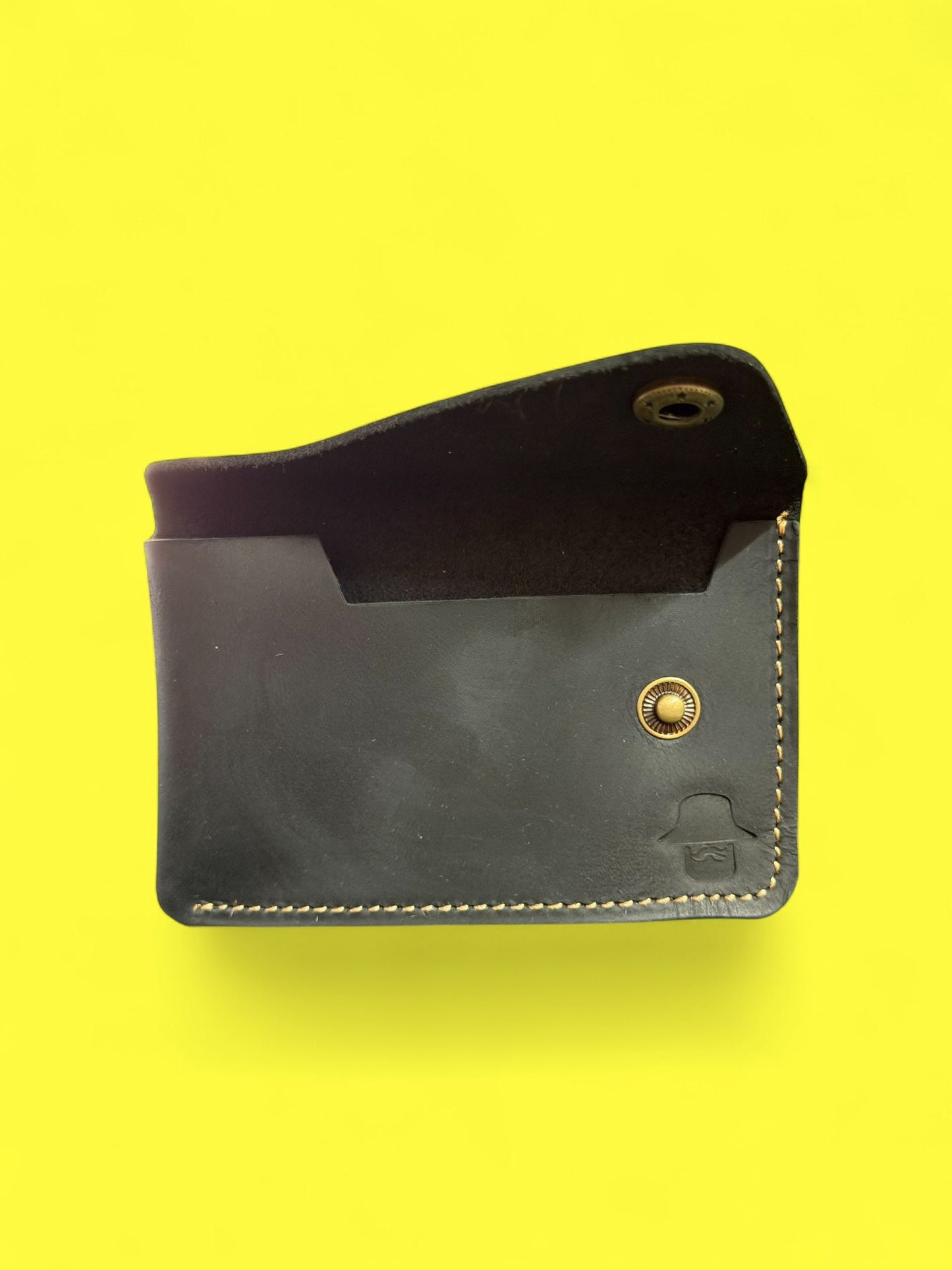 Portapcarta in vera pelle-3.jpeg